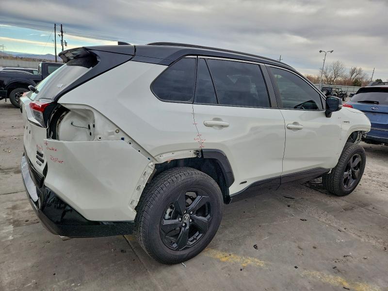 Фото 3 - TOYOTA RAV4