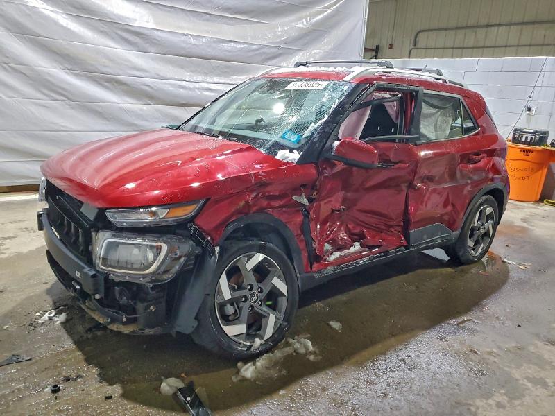 Фото 1 - HYUNDAI VENUE