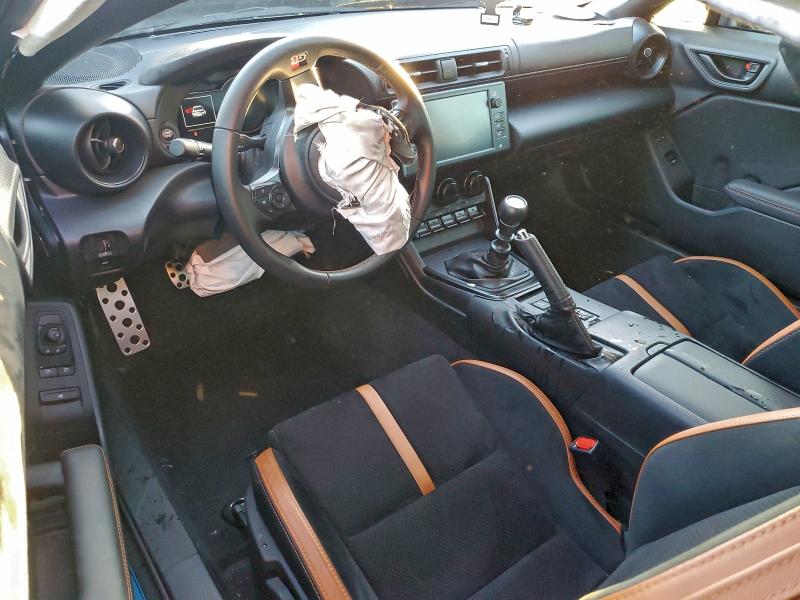 TOYOTA GR 86 HAKO 2025 VIN JF1ZNBM15S9751851