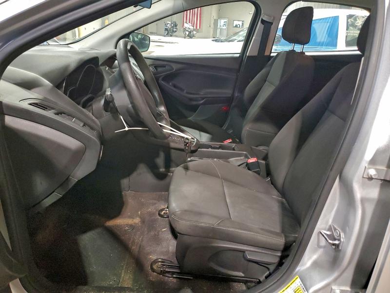 Фото 7 - FORD FOCUS