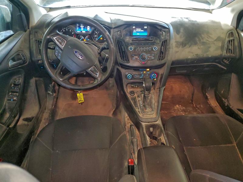 Фото 8 - FORD FOCUS