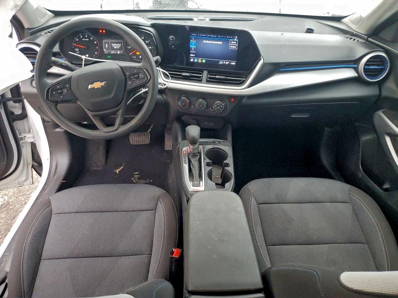 Фото 8 - CHEVROLET TRAX