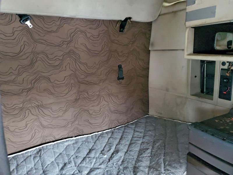 VOLVO VN 2016 VIN 4V4NC9EH1GN942446