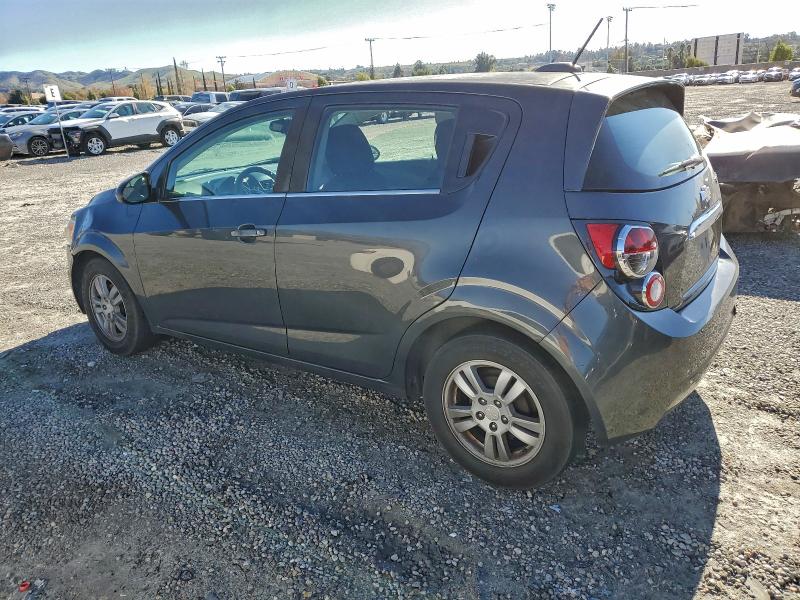 Фото 2 - CHEVROLET SONIC