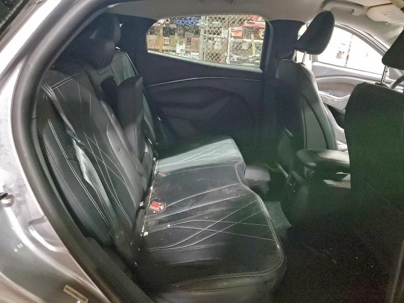 Фото 11 - FORD MUSTANG