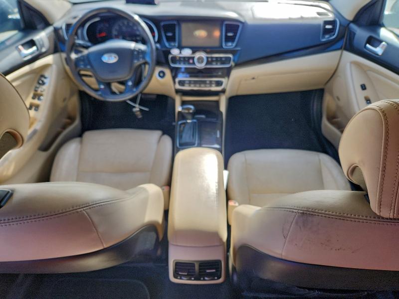 Фото 8 - KIA CADENZA