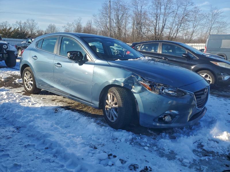 Фото 4 - MAZDA 3