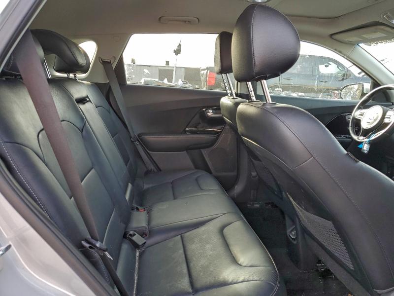 Фото 11 - KIA NIRO