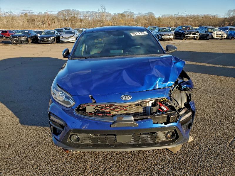 Фото 5 - KIA FORTE