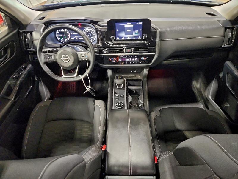 Фото 8 - NISSAN PATHFINDER