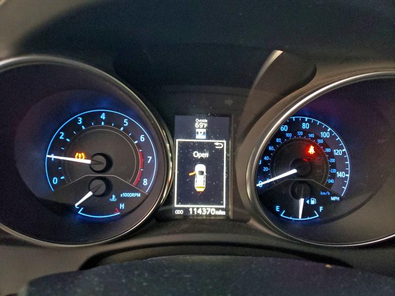 Фото 9 - TOYOTA COROLLA