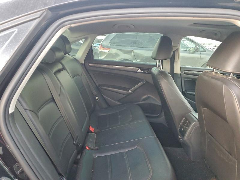 Фото 10 - VOLKSWAGEN PASSAT