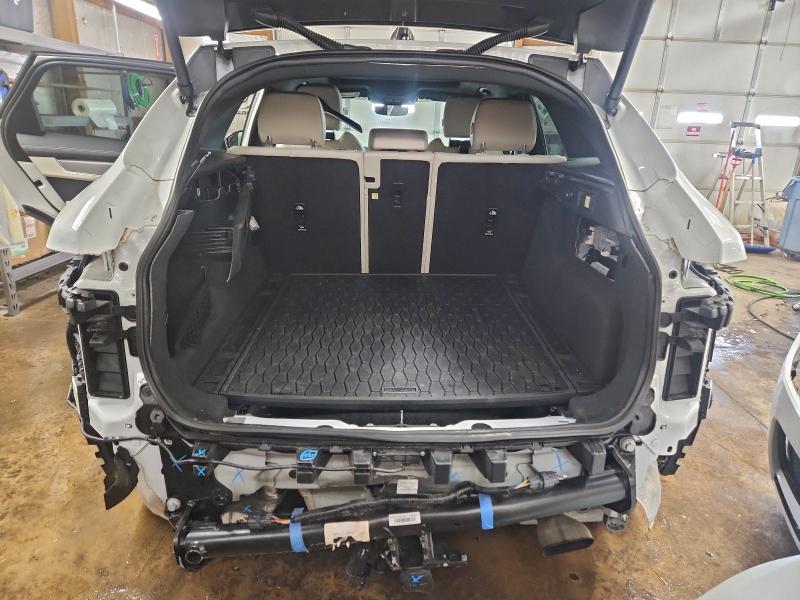 Фото 6 - JAGUAR F-PACE