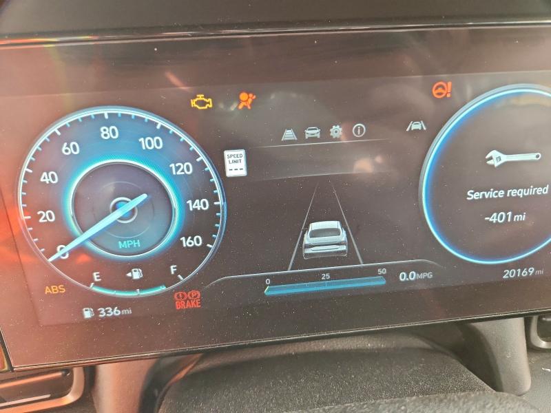 Фото 9 - HYUNDAI ELANTRA