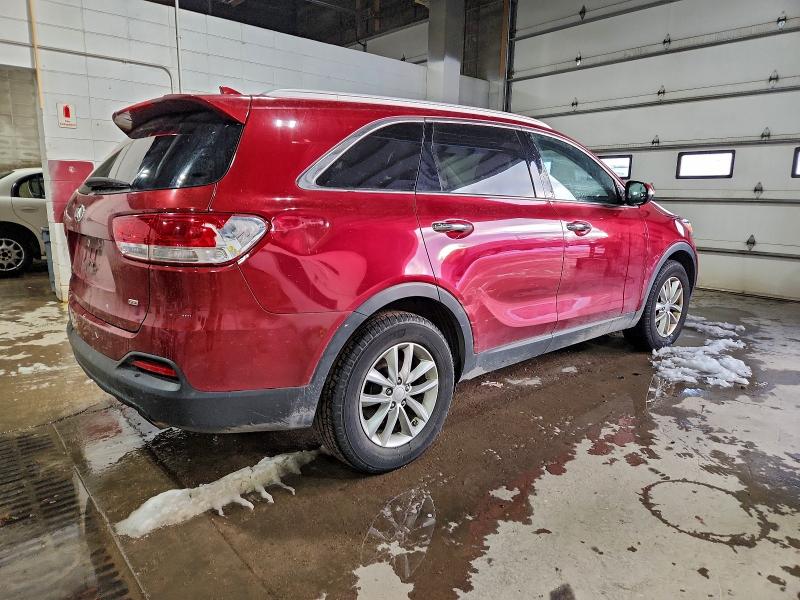 Фото 3 - KIA SORENTO