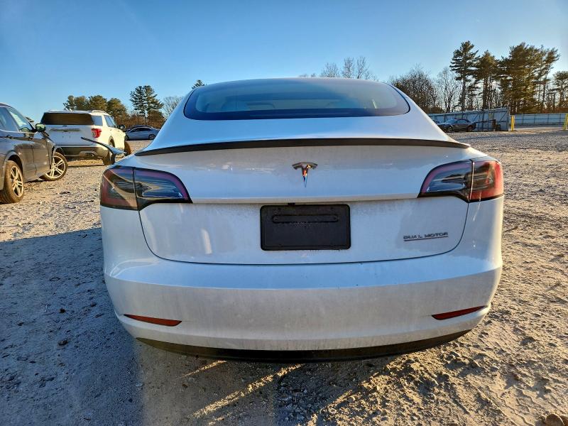 Фото 6 - TESLA MODEL 3