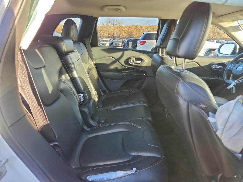 Фото 11 - JEEP GRAND CHER