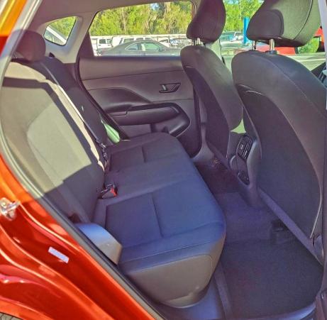 Фото 11 - HYUNDAI KONA