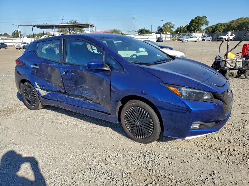 Фото 4 - NISSAN LEAF