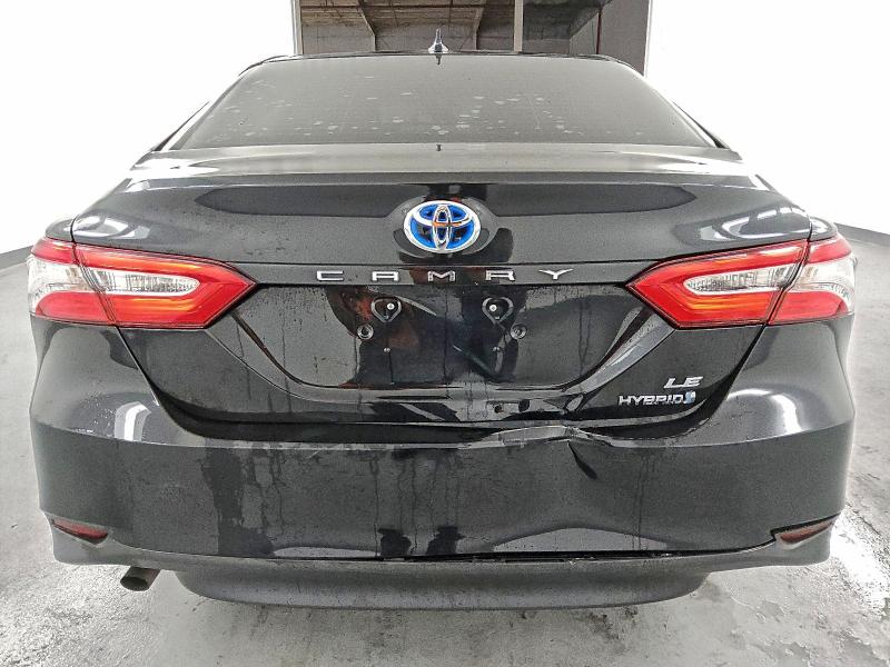 Фото 6 - TOYOTA CAMRY