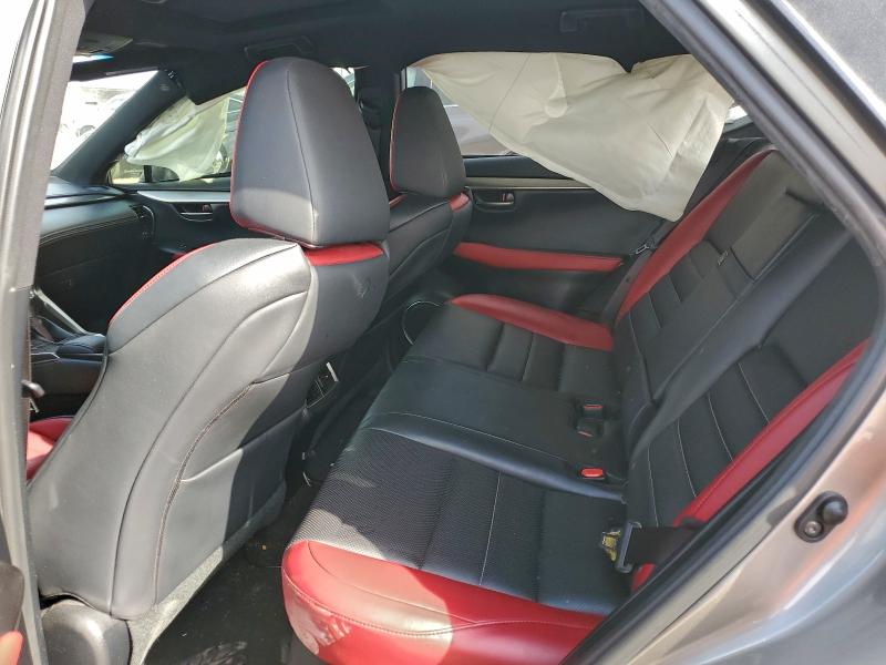 Фото 10 - LEXUS NX