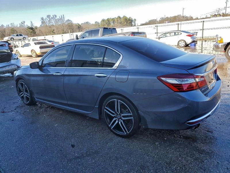 Фото 2 - HONDA ACCORD