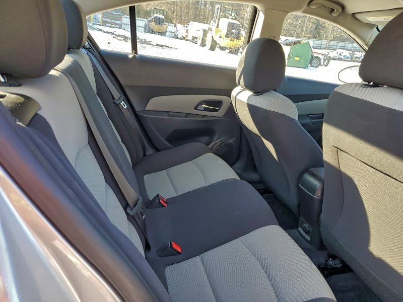 Фото 10 - CHEVROLET CRUZE