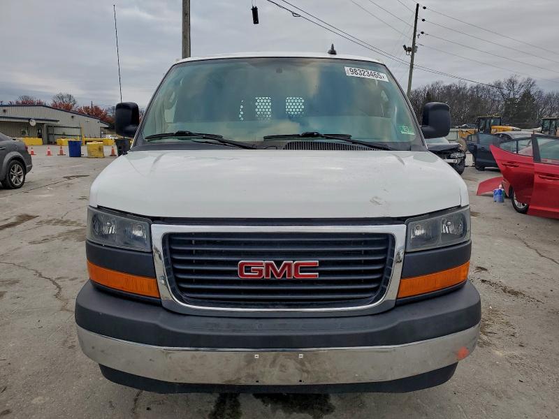 Фото 5 - GMC SAVANA