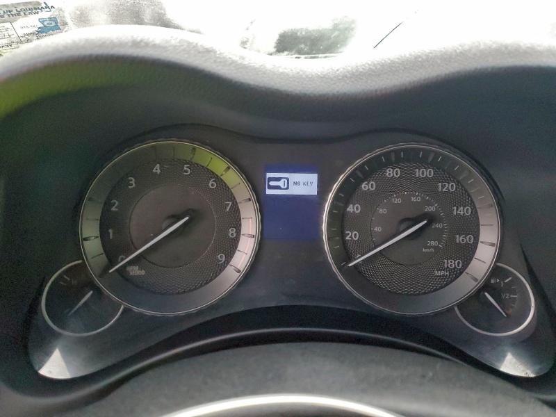 Фото 9 - INFINITI Q70