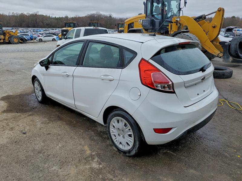 Фото 2 - FORD FIESTA