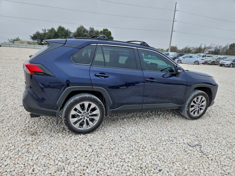 Фото 3 - TOYOTA RAV4