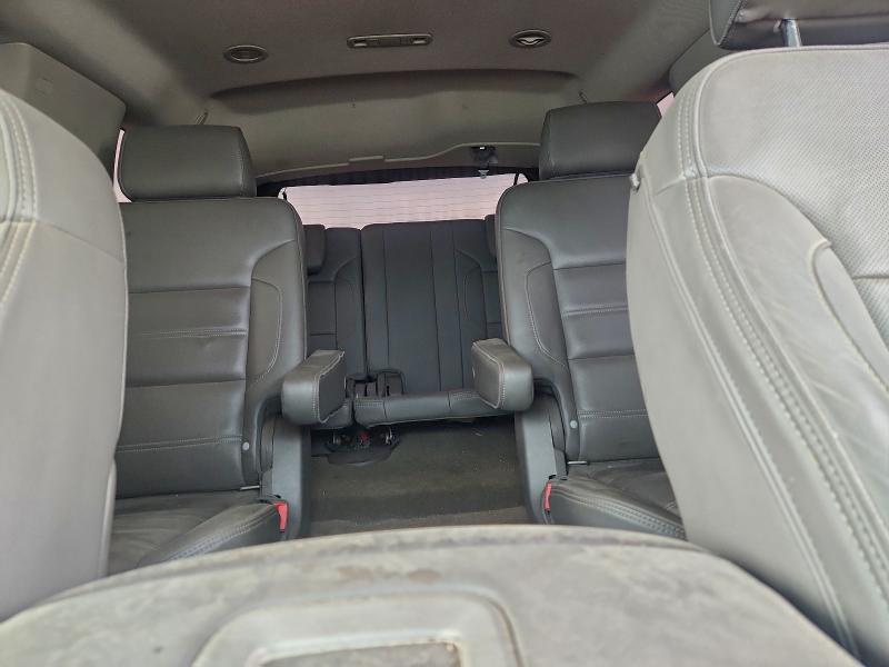 Фото 10 - GMC YUKON