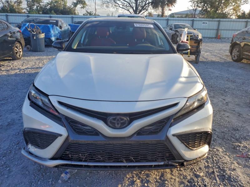 Фото 5 - TOYOTA CAMRY