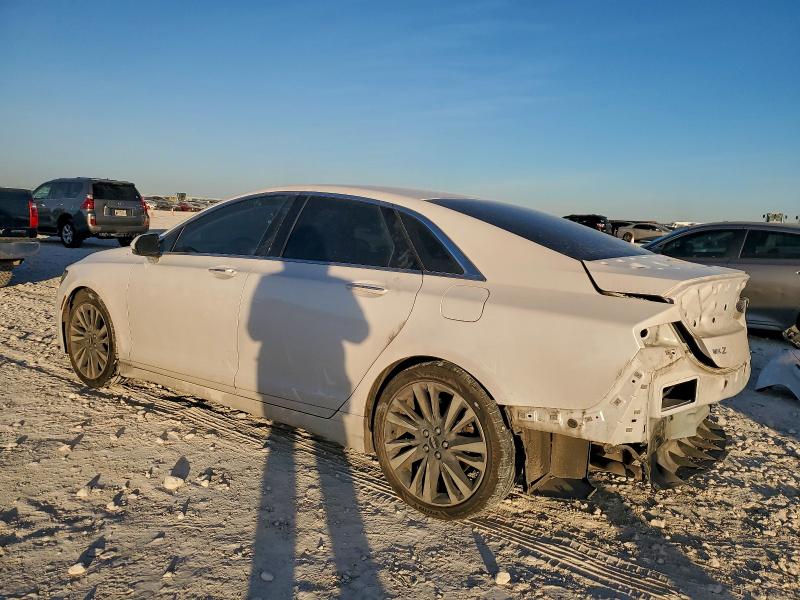 Фото 2 - LINCOLN MKZ
