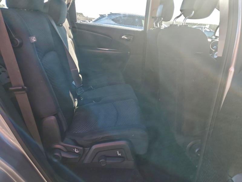 Фото 10 - DODGE JOURNEY