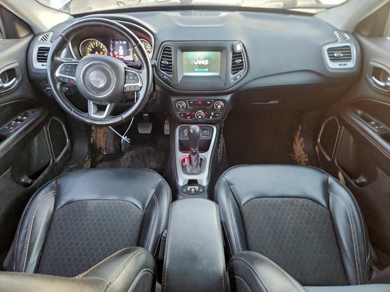 Фото 8 - JEEP COMPASS