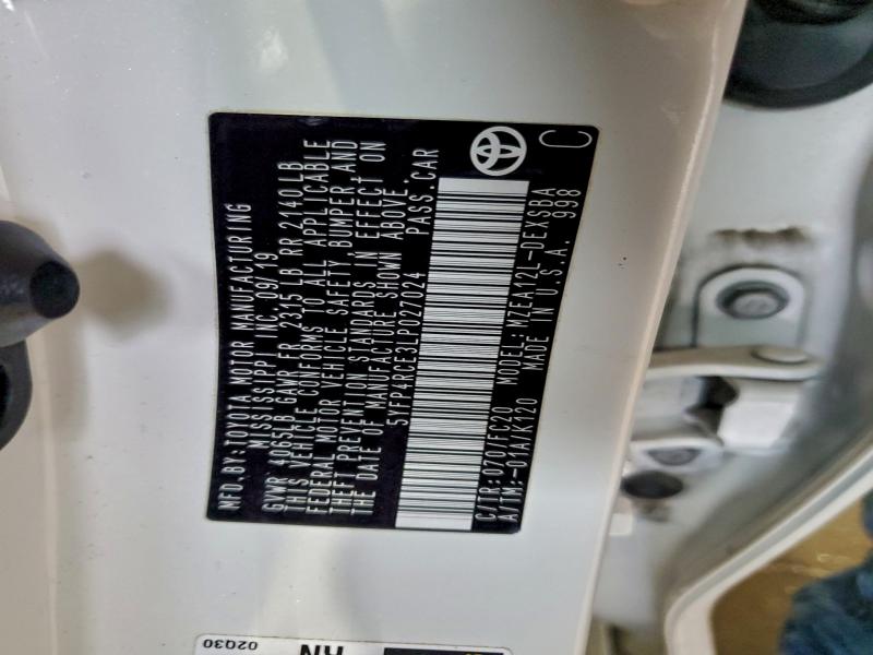 Фото 12 - TOYOTA COROLLA