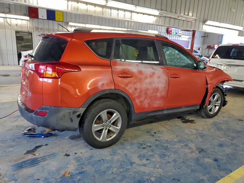 Фото 3 - TOYOTA RAV4