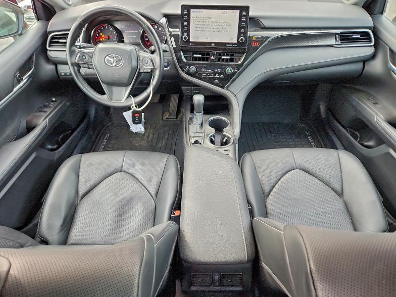 Фото 8 - TOYOTA CAMRY