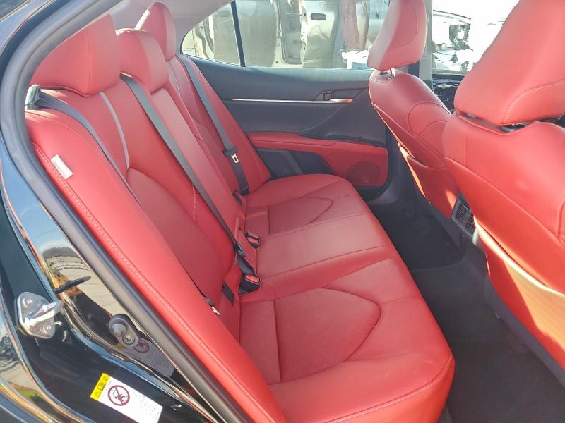 Фото 10 - TOYOTA CAMRY