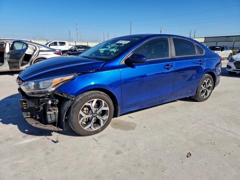 Фото 1 - KIA FORTE