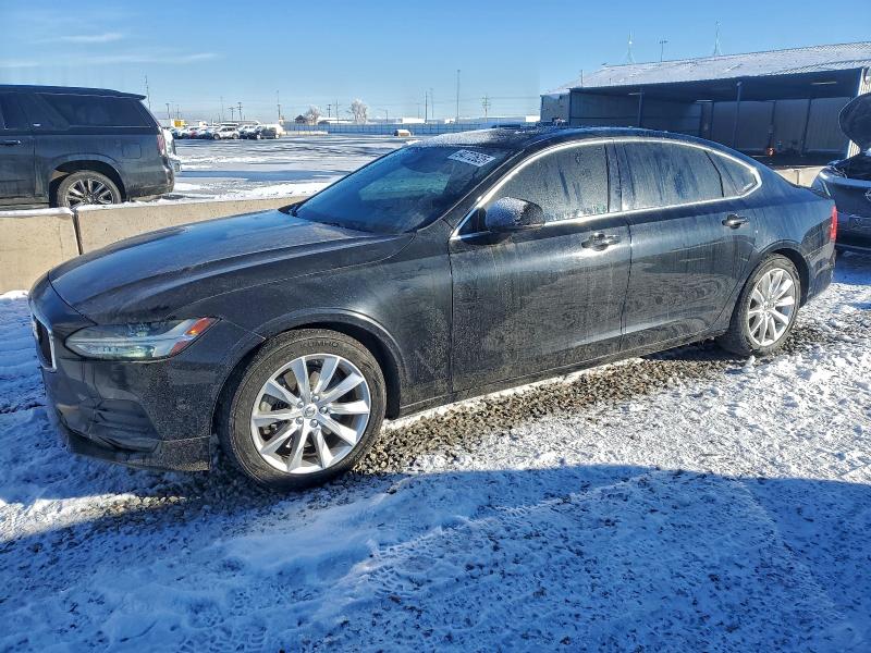 Фото 1 - VOLVO S90