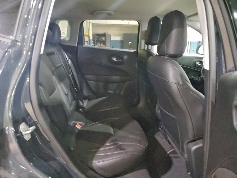 Фото 11 - JEEP COMPASS