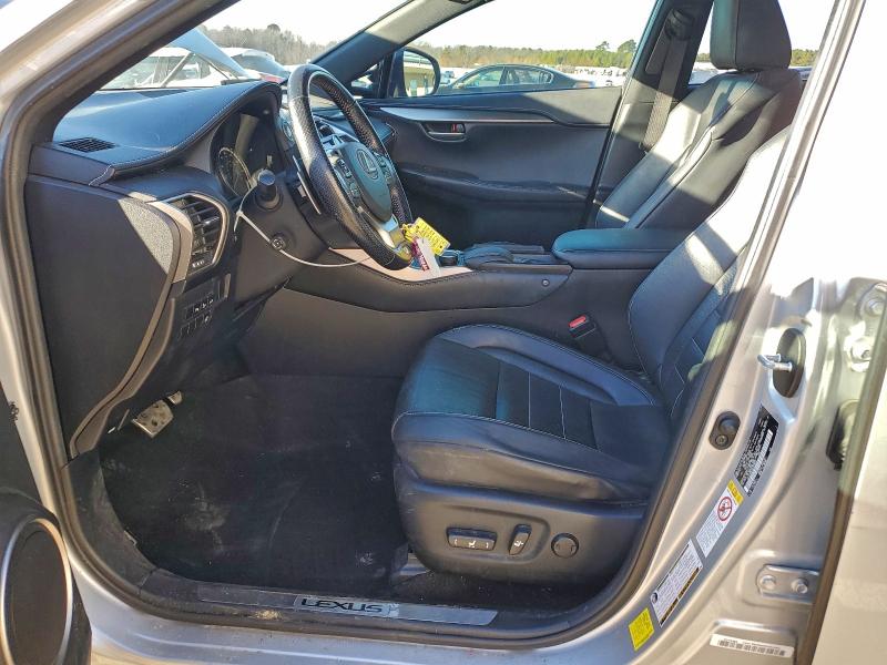 Фото 7 - LEXUS NX