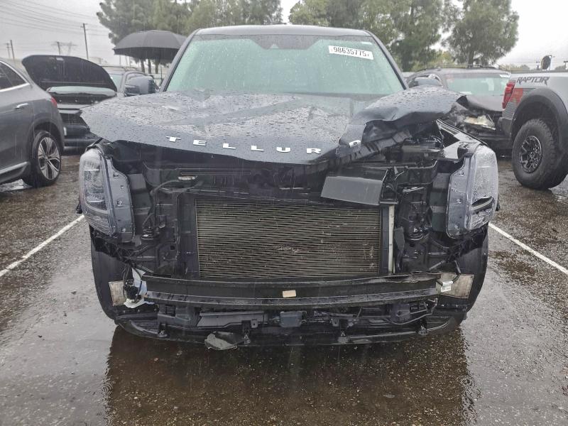 Фото 5 - KIA TELLURIDE