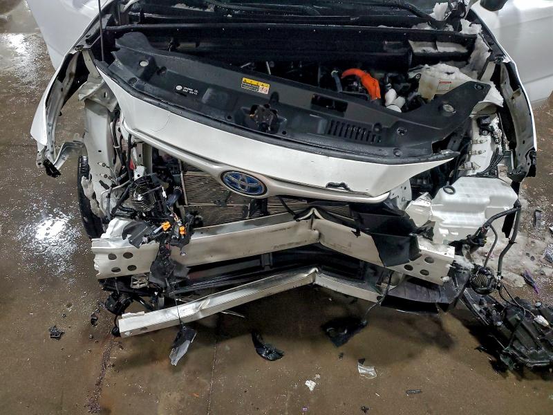 Фото 12 - TOYOTA HIGHLANDER