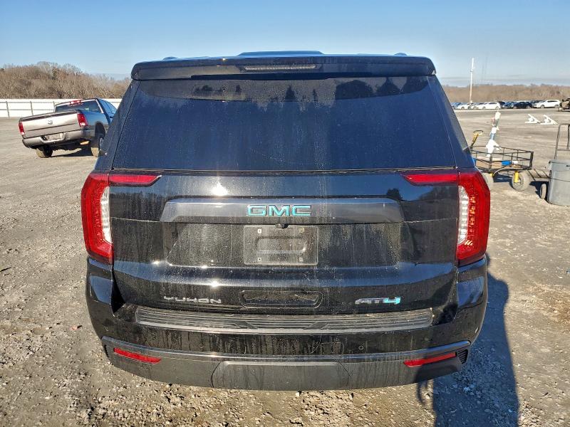 Фото 6 - GMC YUKON