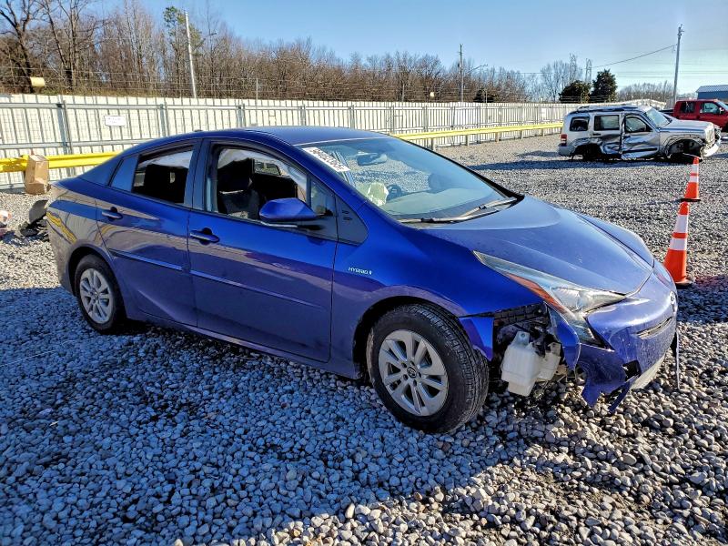 Фото 4 - TOYOTA PRIUS