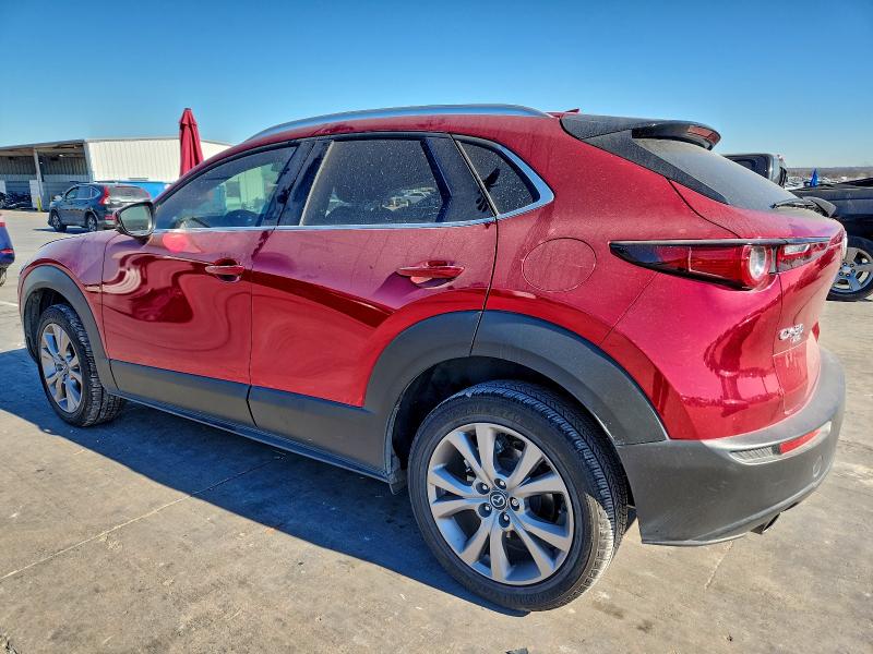 Фото 2 - MAZDA CX30