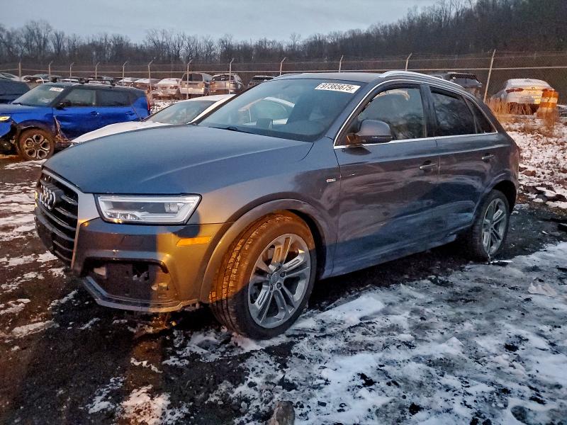 Фото 1 - AUDI Q3